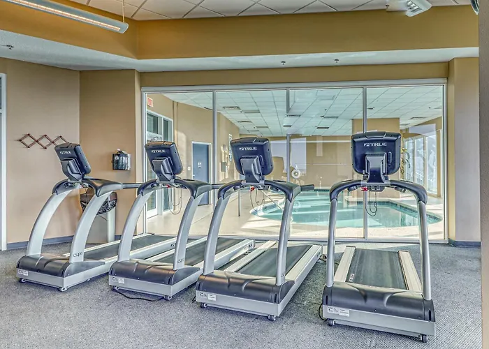 Gulf-front W Expansive Balcony Ac Wifi & Shared Pools Hot Tubs & Gym Holiday home *