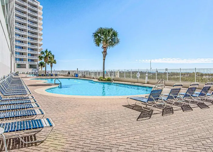 Gulf-front W Expansive Balcony Ac Wifi & Shared Pools Hot Tubs & Gym *