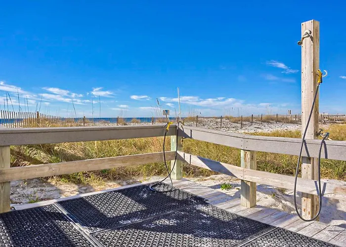 Holiday home Gulf-front W Expansive Balcony Ac Wifi & Shared Pools Hot Tubs & Gym *