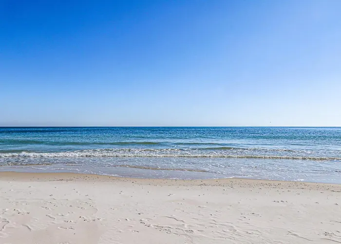 Gulf-front W Expansive Balcony Ac Wifi & Shared Pools Hot Tubs & Gym Holiday home