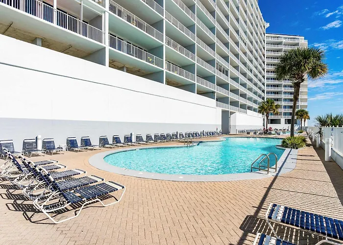 Gulf-front W Expansive Balcony Ac Wifi & Shared Pools Hot Tubs & Gym